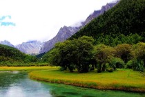 川西环线旅游有哪些线路，哪家旅行社做得好？